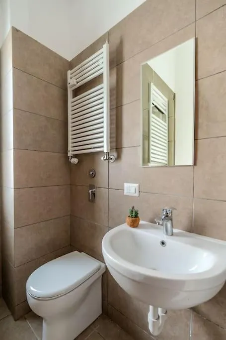 Central Station-Duomo - 3 Bedrooms With Jacuzzi Milan