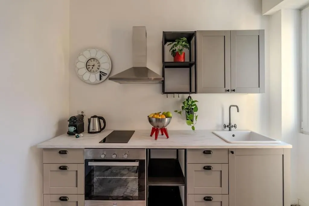 Central Station-Duomo - 3 Bedrooms With Jacuzzi Milan